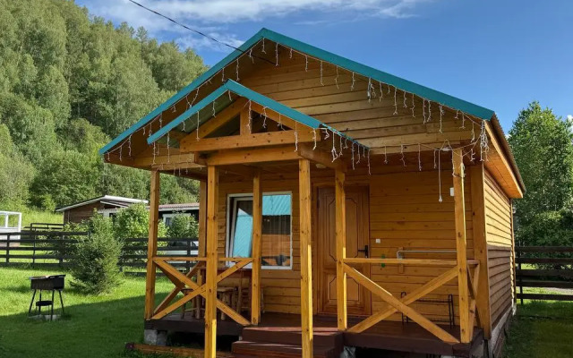 Gostevoy Dom Usadyba Chikmaryovykh