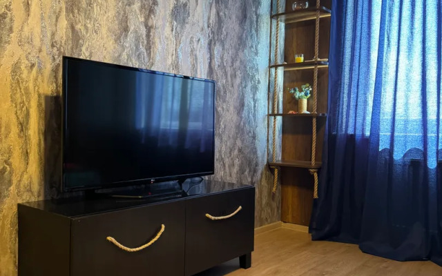 Na Vasilyevskom v Palatsio Flat