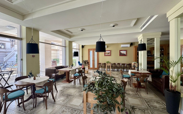 Dvukhkomnatnye s Balkonom Premium Klassa v Zhk Diplomat Apartments