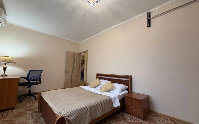 Квартира 2-ух комнатная квартира у Областной больницы