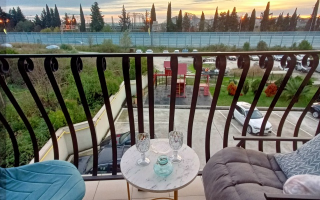 Na Urozhaynoy 31/3 Apartments