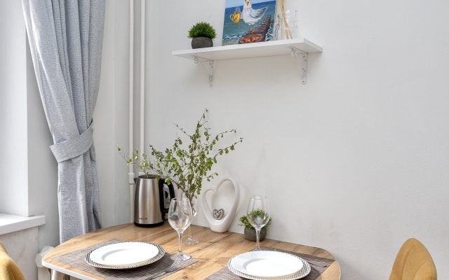 V Tsentre Na Verkhnem Ozere U Muzeya Yantarya Flat