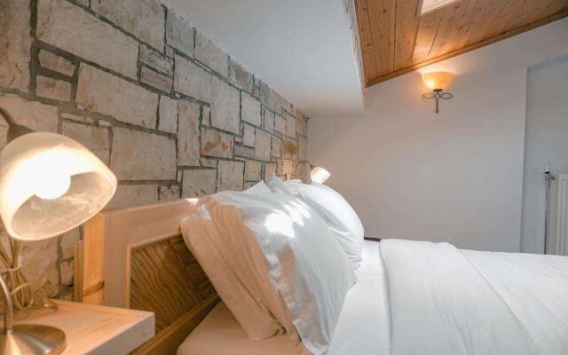 Argjiro Hotel