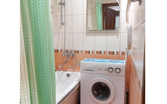 Апартаменты Уютные Однокомнатные на Гладкова 25б