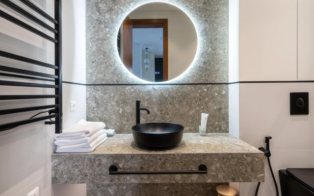 Частный дом 2-х этажный коттедж с дизайнерским ремонтом