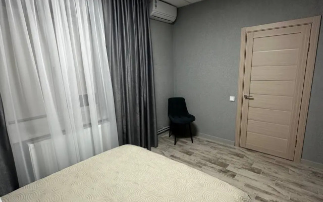 Dlya Chetyreh Gostey Ryadom s Aeroportom Apartments