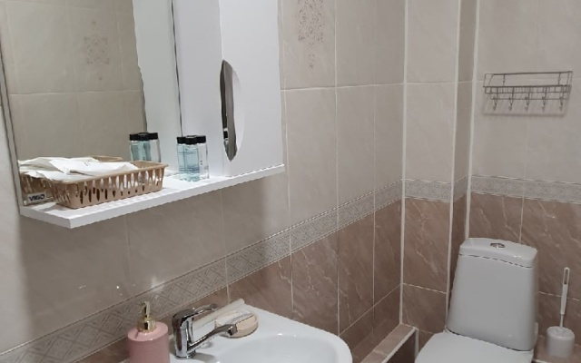 Апартаменты Серебро - студия в центре у 130 Квартала