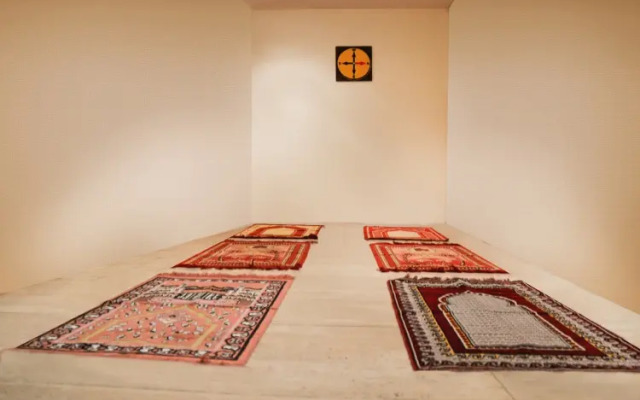 Отель Ambassador Bangkok Hotel