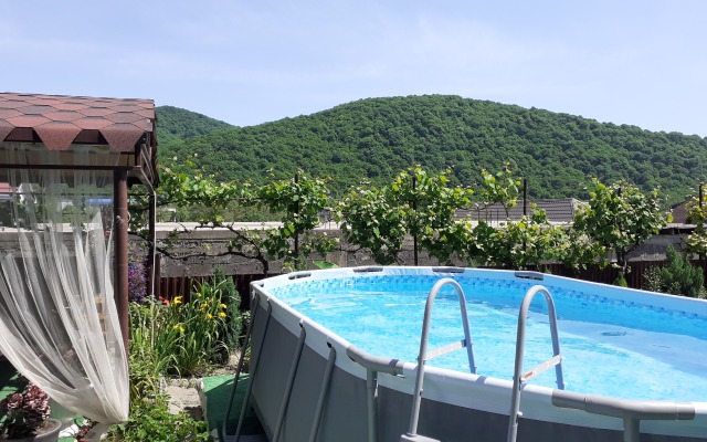 Usadba Agat Guest House