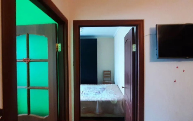 Квартира на Академической площади, 3