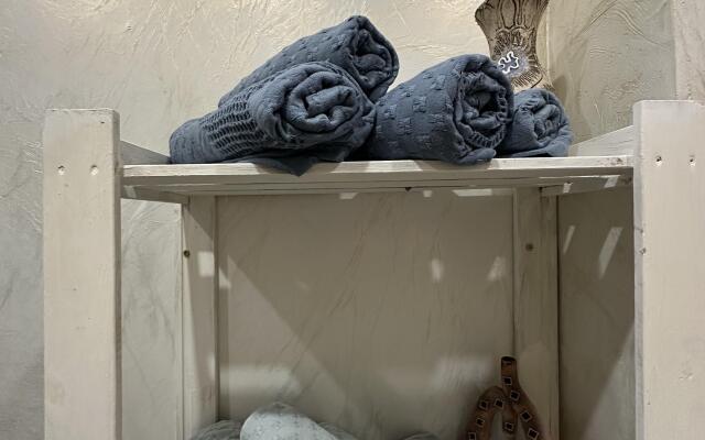 Dvukhkomnatnye Apartamenty S Vidom Na Sad Flat