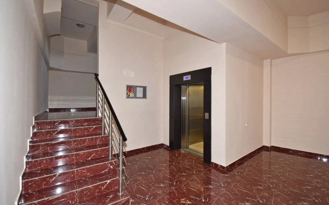 2 komnatnaya na ulitse Derenika Demirchyana DE144 Flat