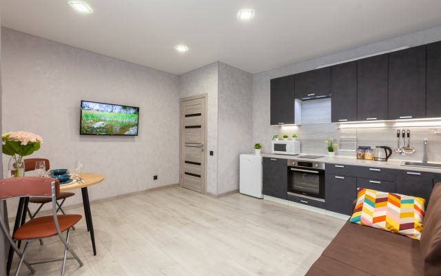Sutki Ufa Lesotekhnikuma 21.1 Apartments