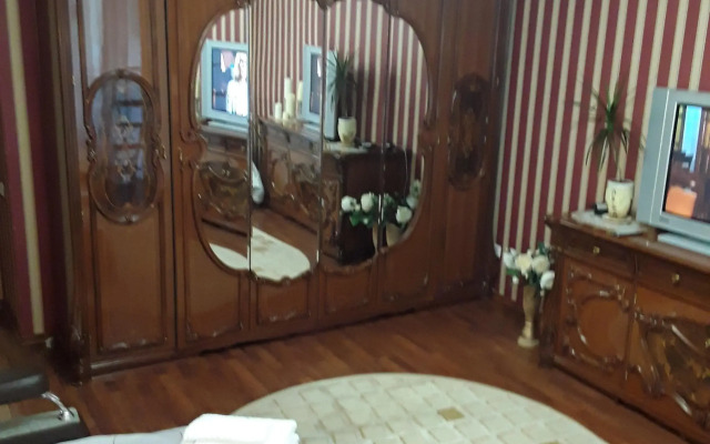 Апартаменты Бриф