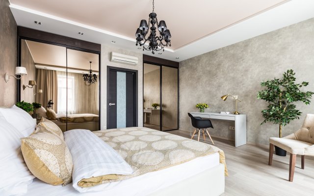 Апартаменты Minin Apartments у канала Грибоедова 200 кв.м.