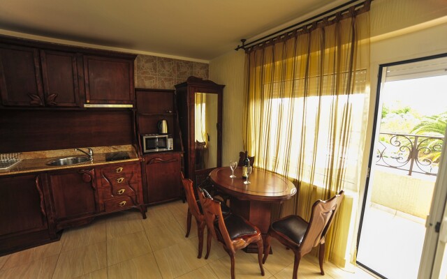 Villa Dolphin Apart-Hotel