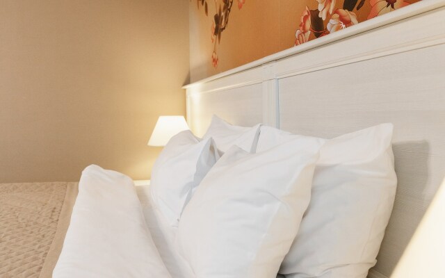 Yu Hotel