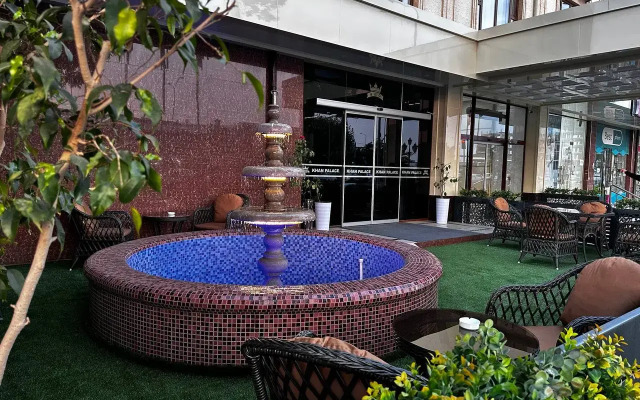 Khan Palace Hotel