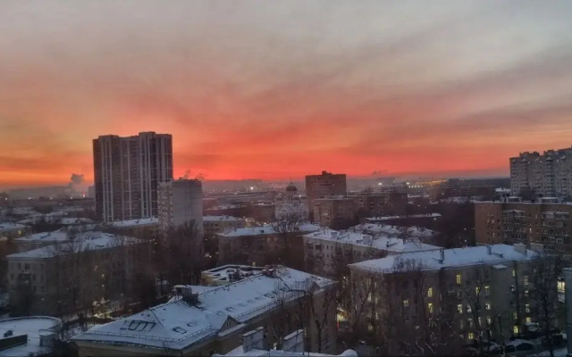 Жилое помещение 2-к квартира у метро Молодежная с яркими закатами