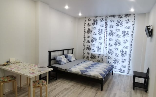 Na Bulvare 30-Letiya Pobedyi 42 Apartments