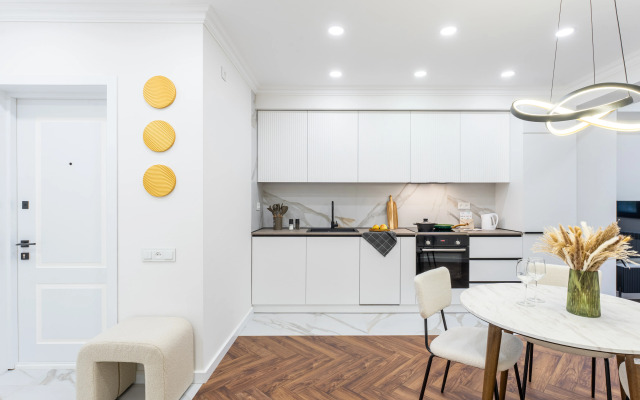 KeyGo #0130, 1 Bedroom, Designed, City Center Apartments