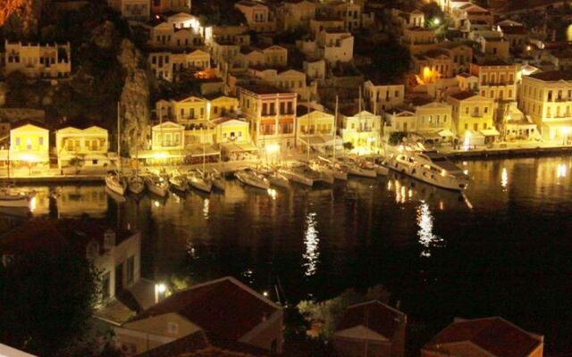 Symi Port View Apartments