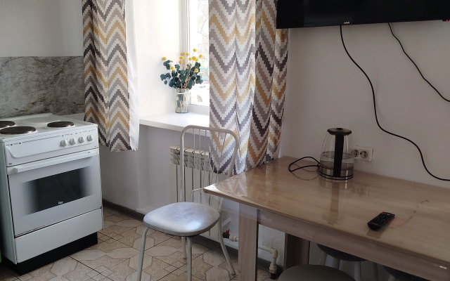 Chetyrekhmestnaya v tsentre Flat