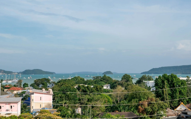 Отель Ratana Hotel Chalong