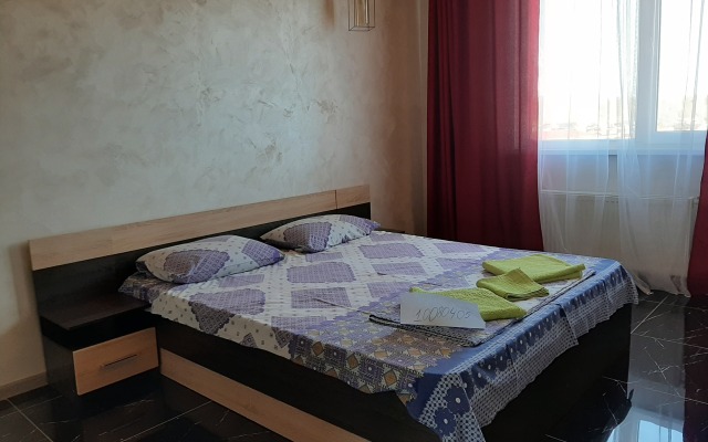 S Evroremontom Apartments