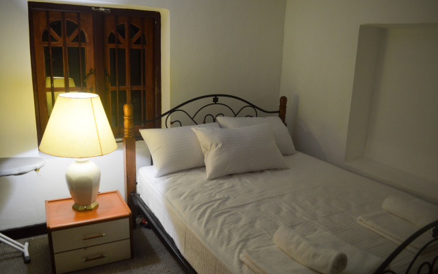 Ambanwala Tourist Bungalow Guest House