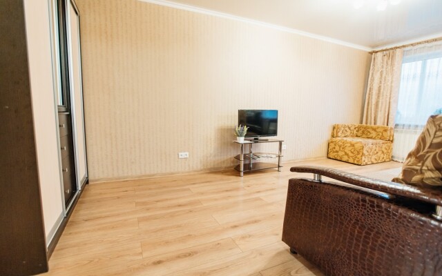 Апартаменты Двухкомнатные апартаменты на Октябрьской 10