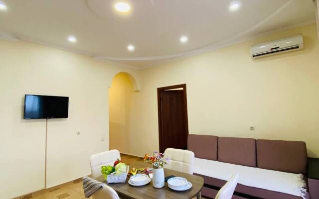 Апартаменты просторные с большим балконом