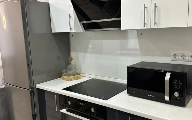 Квартира на Набержной Жк Белый Ангел