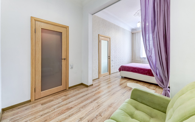 Raiskie Prostory Ligovskogo Apartments
