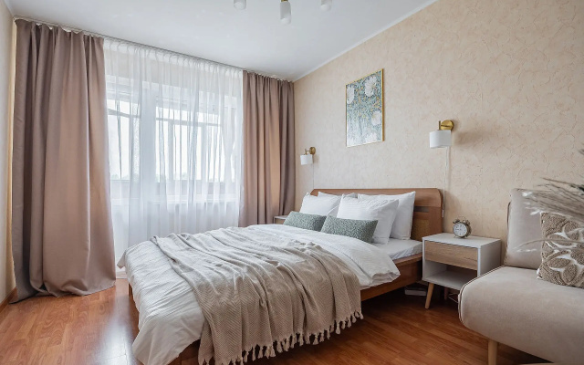 Apartamenty trehkomnatnye v 4km ot Kremla Sova-Dom