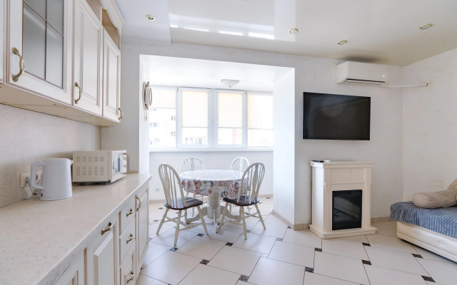 Ulitsa Zeyskaya 283 Flat