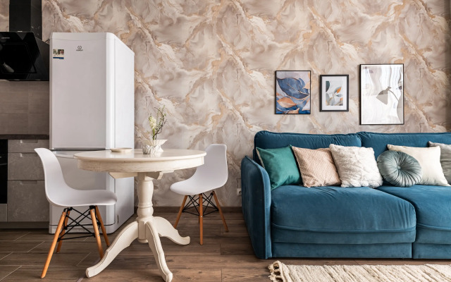 Provans v Lunnom Svete Flat