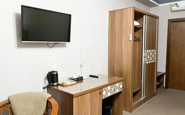 Reikartz Xon Tashkent Hotel