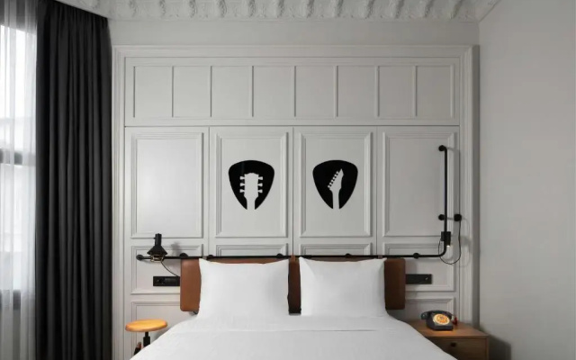 Moxy Istanbul Taksim
