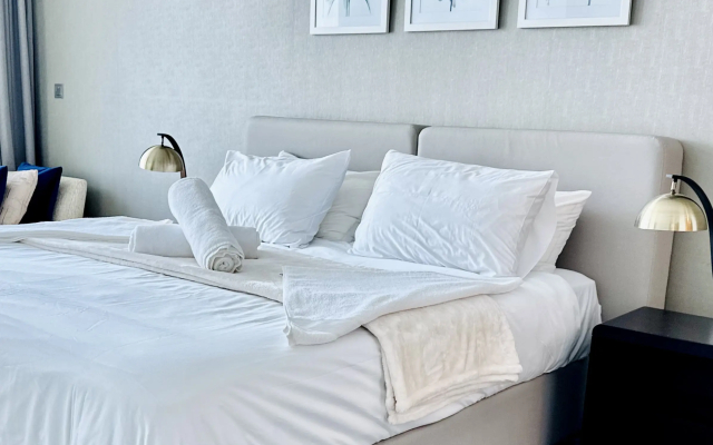 Vserve Stylish specious 1 BR with Canal View Apartments - Apartment in Dubái - Photo 2