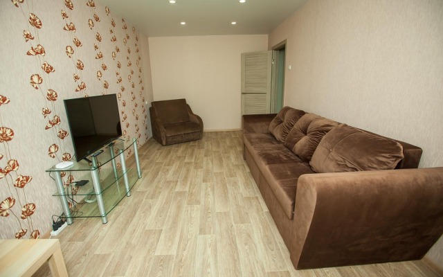 Dvukhkomnatnaya Yuzhnoye Shosse 33 Flat