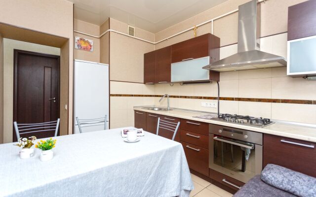 Comfort Ryadom S Zh/d Vokzalom Apartments