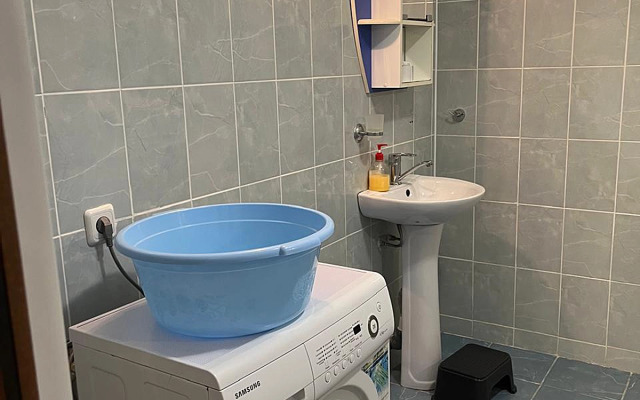 Апартаменты №13 Стандарт цоколь двухкомнатный, 1 линия (6чел)