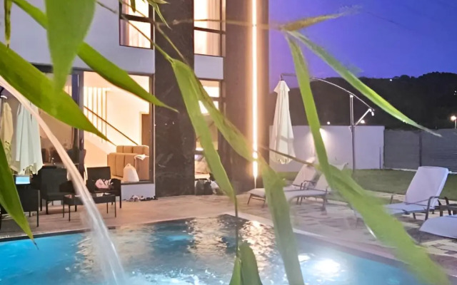 Mzymta Villa