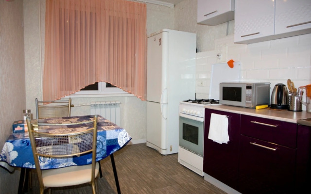 dvuhkomnatnye LYuKS na 8 etazhe Barbaris  Apartments LUX
