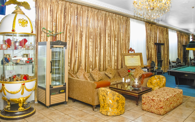 Motsart Hotel