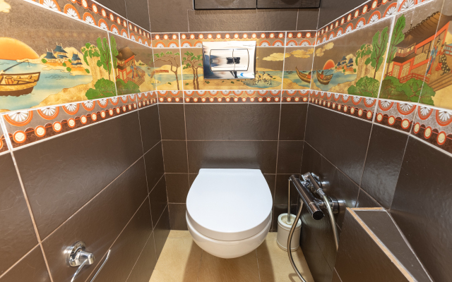 Апартаменты трехкомнатные на Меридианной