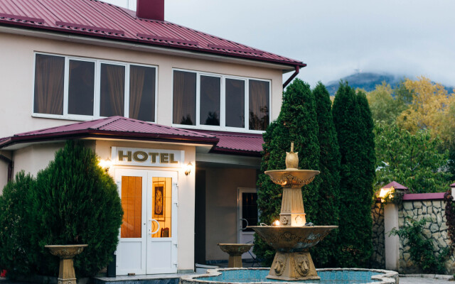 Tsentral Mini hotel