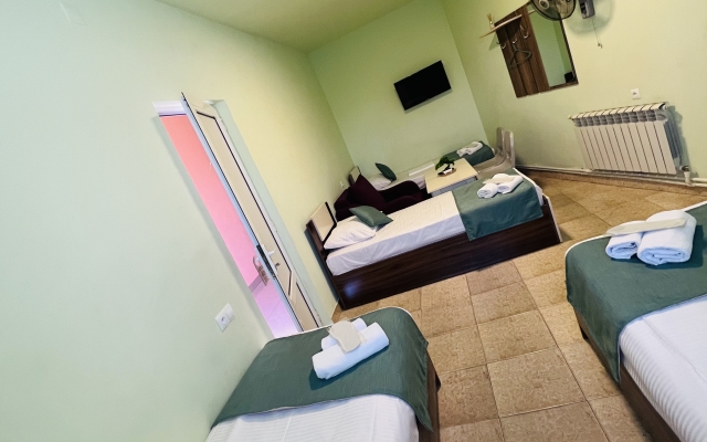 Marnar Hotel
