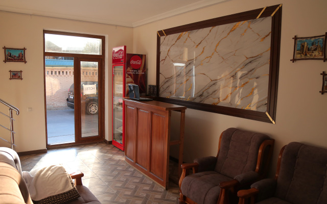 Ideal Best Tour Hotel
